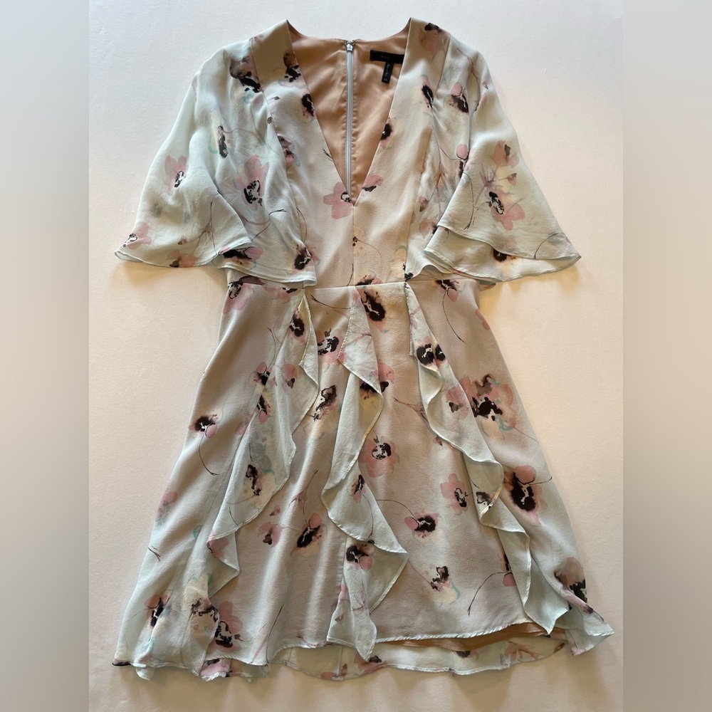 BCBGMaxAzria 100% silk maple dress in pearl blue floral combo size 6 retail $198 - Picture 6 of 11